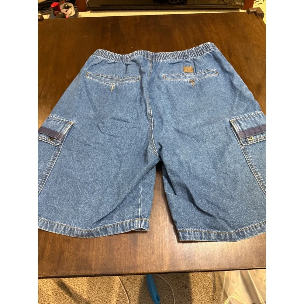 Unionbay Mens XL Vintage Denim Cargo Shorts Elastic Waist Blue Cotton Relaxed